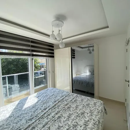 Best 17 Kleopatra Apartment Alanya